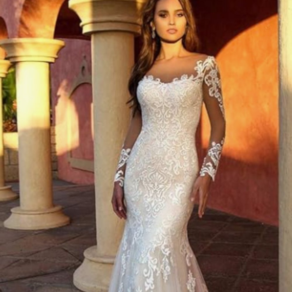 GORGEOUS APPLIQUES LACE TULLE LONG SLEEVE SKIRT WEDDING DRESS